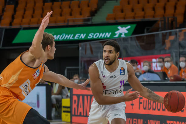 大的阵容和 大的阵容和