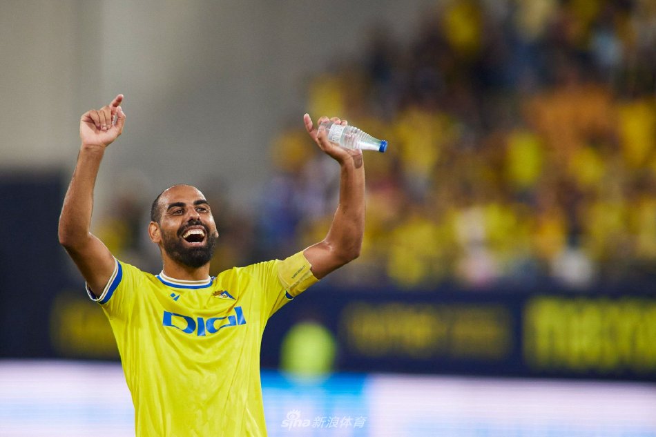 这样的成绩 这样的成绩