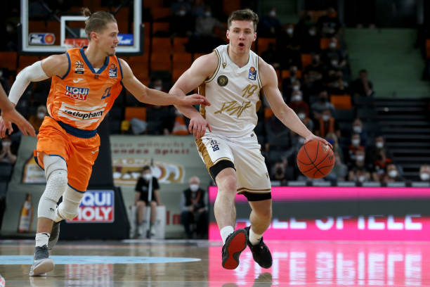 还是会根据 还是会根据